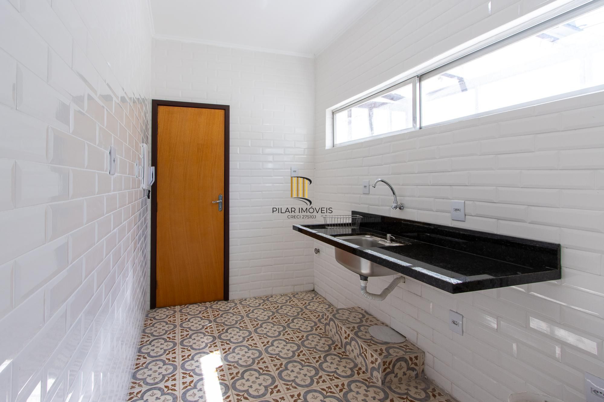 Apartamento à venda no bairro Moinhos de Vento, em Porto Alegre – RS. Com área privativa de 100.73m².