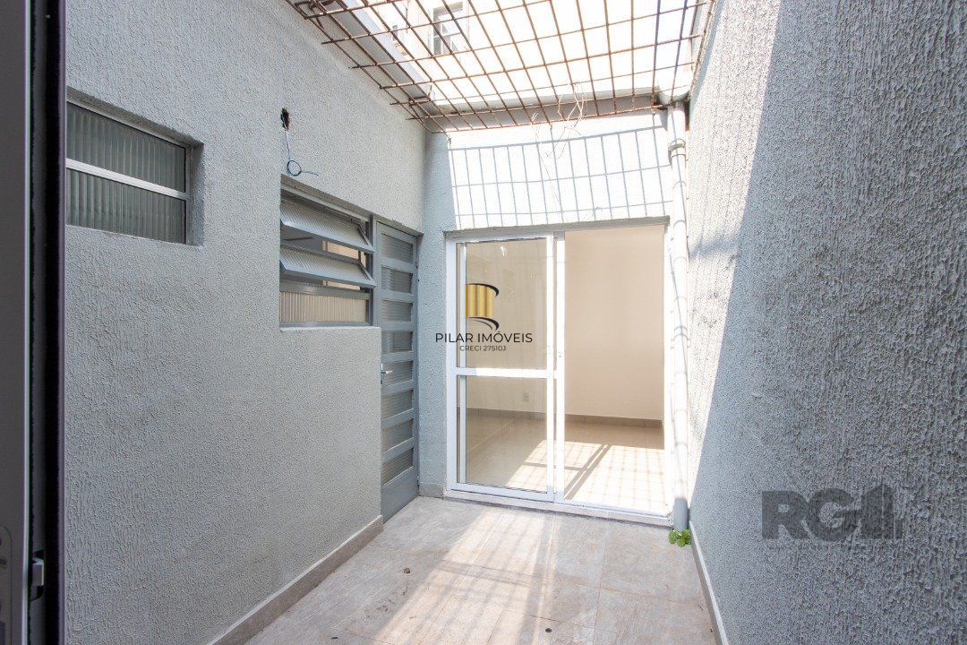 Casa 3 dormitórios no bairro Cidade Baixa