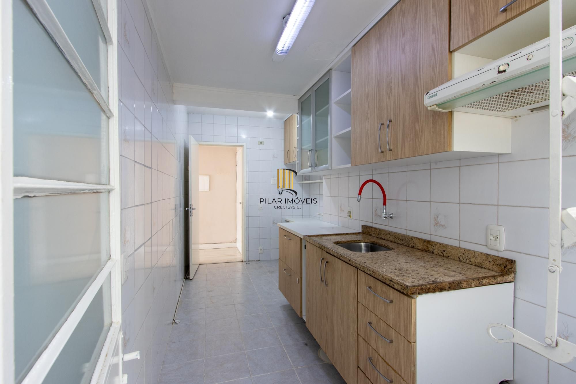 Apartamento 2 quartos bairro Cristal.