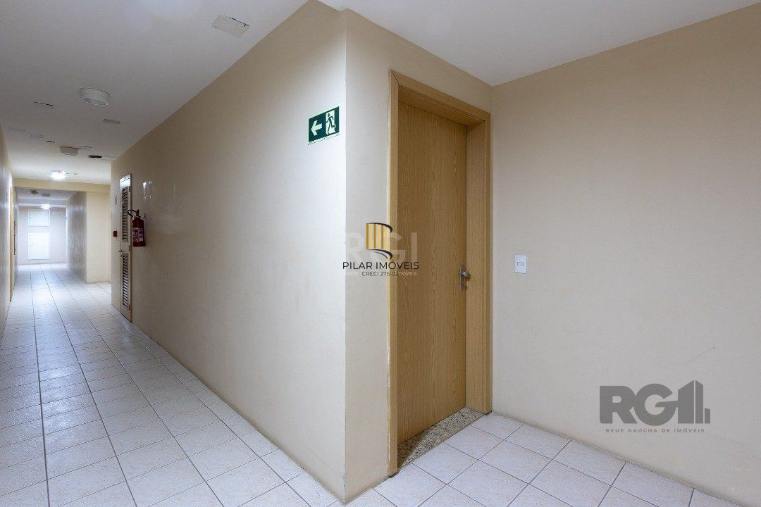 Apartamento de 50,85m2, 2 dormitórios, 1 banheiro e 1 vaga escriturada.