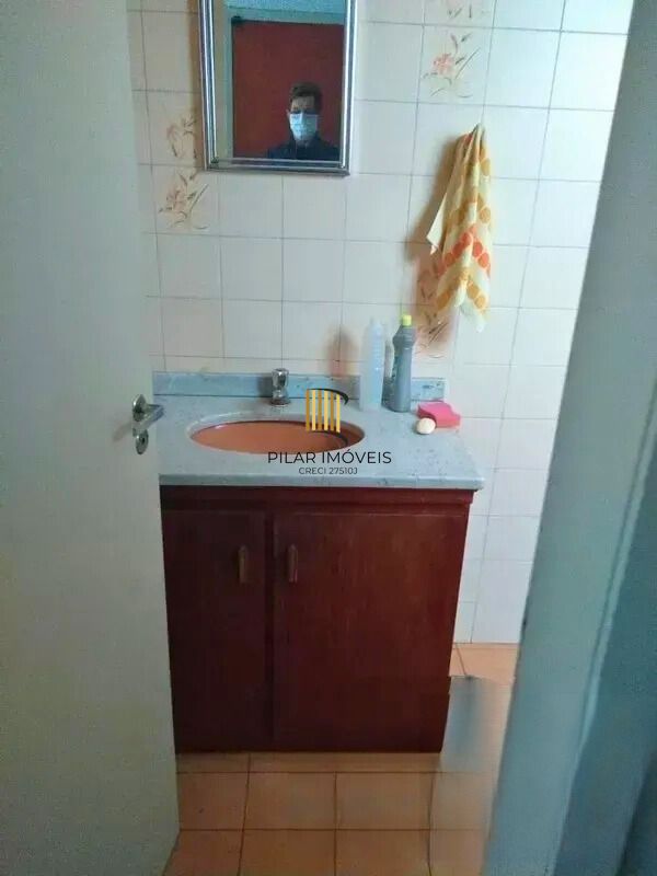 Sala comercial na Rua ramiro Barcelos