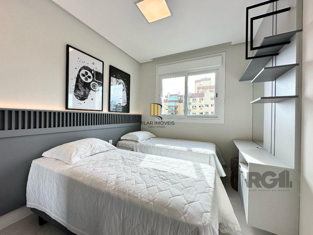 Apartamento 3 dormitórios no bairro Zona Nova