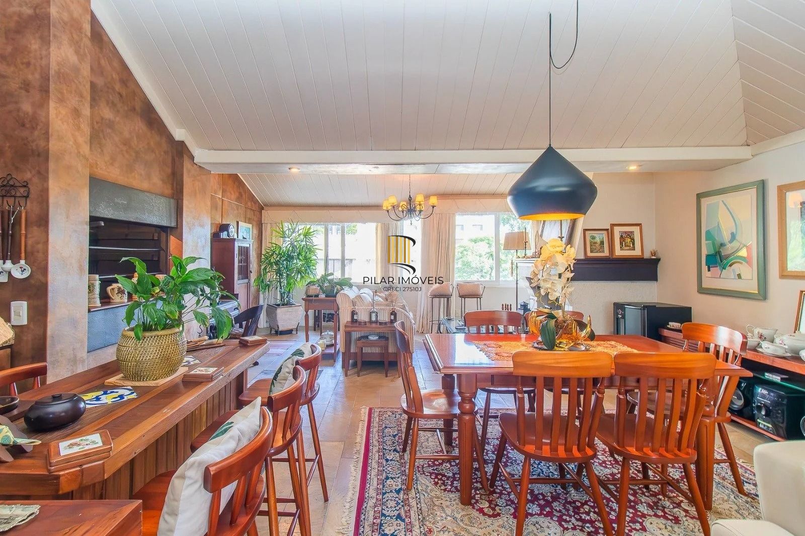 Cobertura à venda no bairro Bela Vista, 4 dormitórios e 3 vagas de garagem