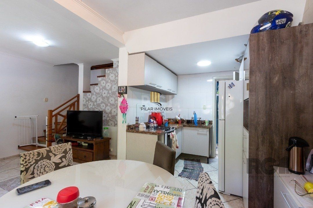 Casa com 116,00m², 2 quartos, sendo 1 suites, 2 vagas - Vila Nova