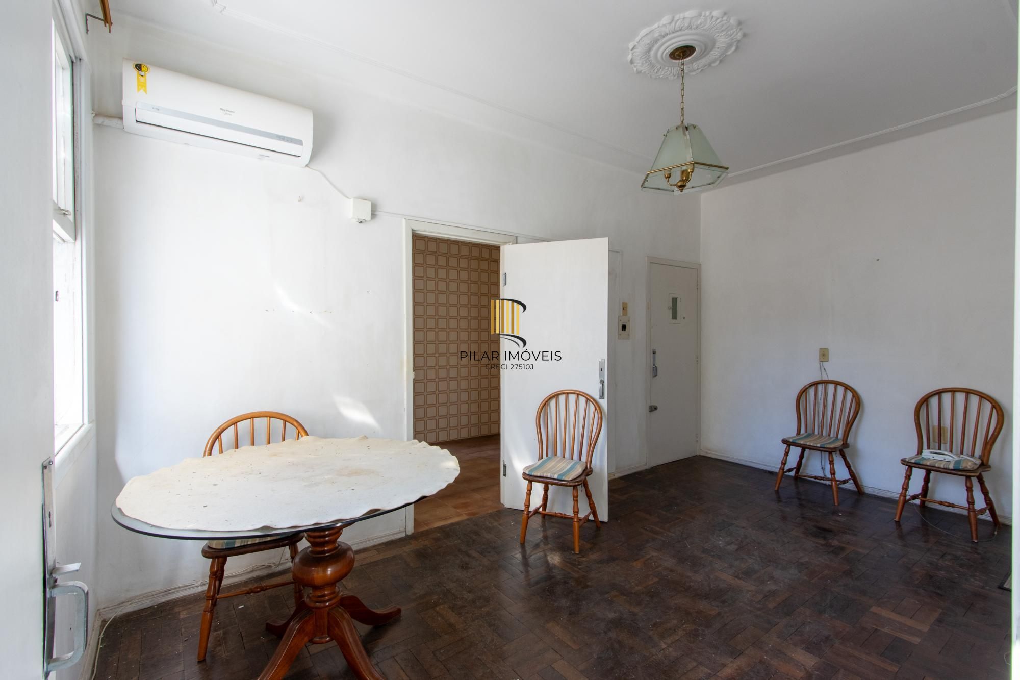 Apartamento próximo a Catedral de Porto Alegre