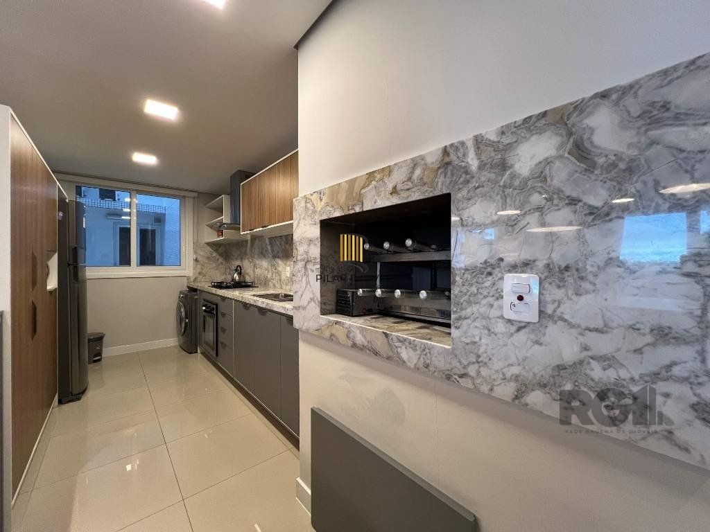 Apartamento 3 dormitórios no bairro Atlântida