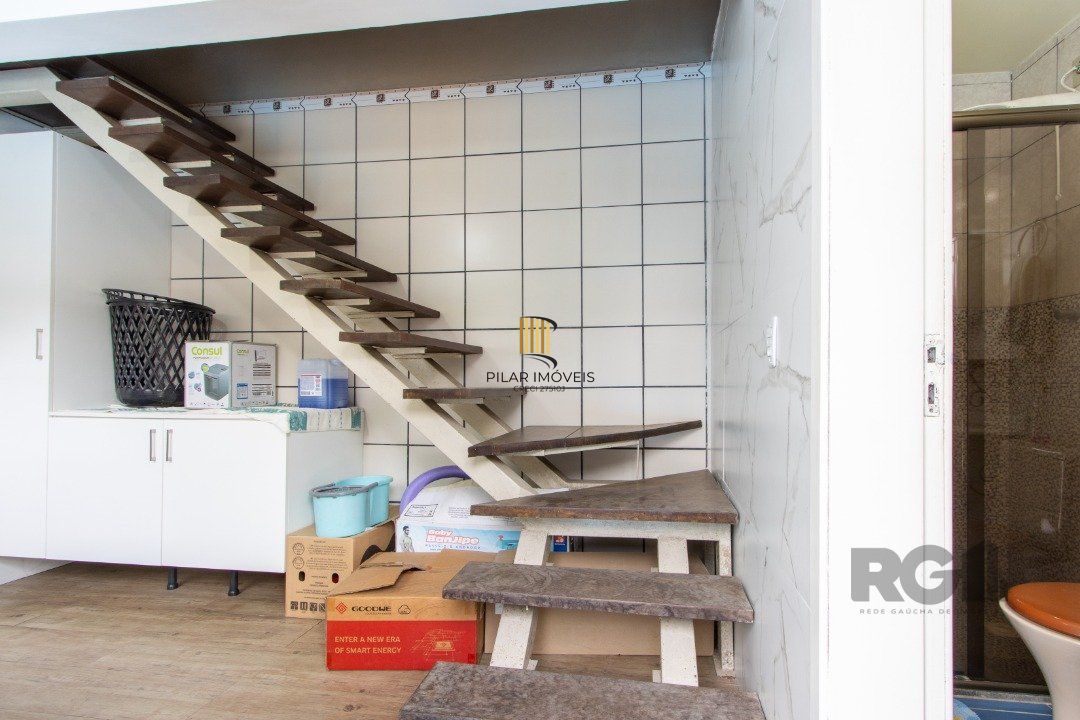 Casa 4 dormitórios no bairro Ipanema