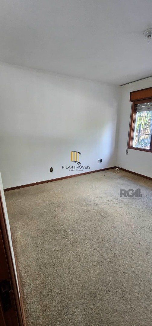 Casa 4 dormitórios no bairro Jardim Sabará