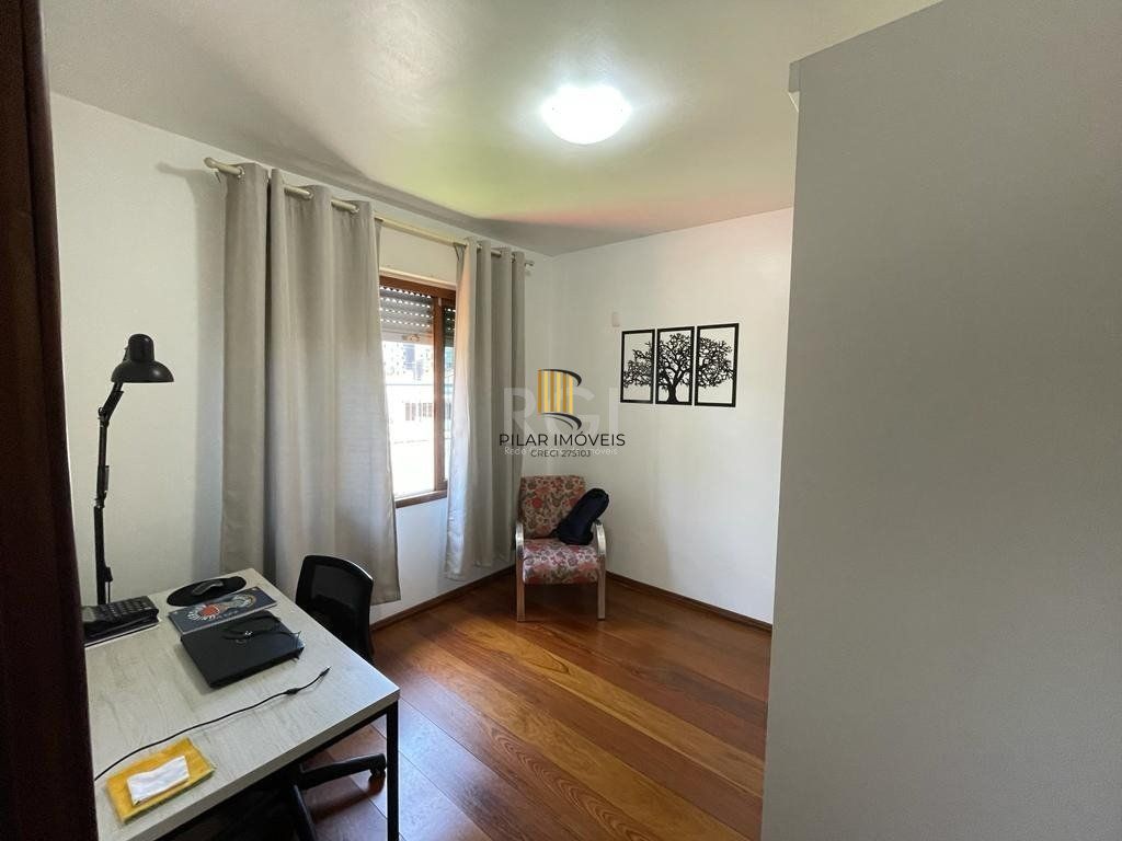 Casa 3 dormitórios no bairro Tristeza