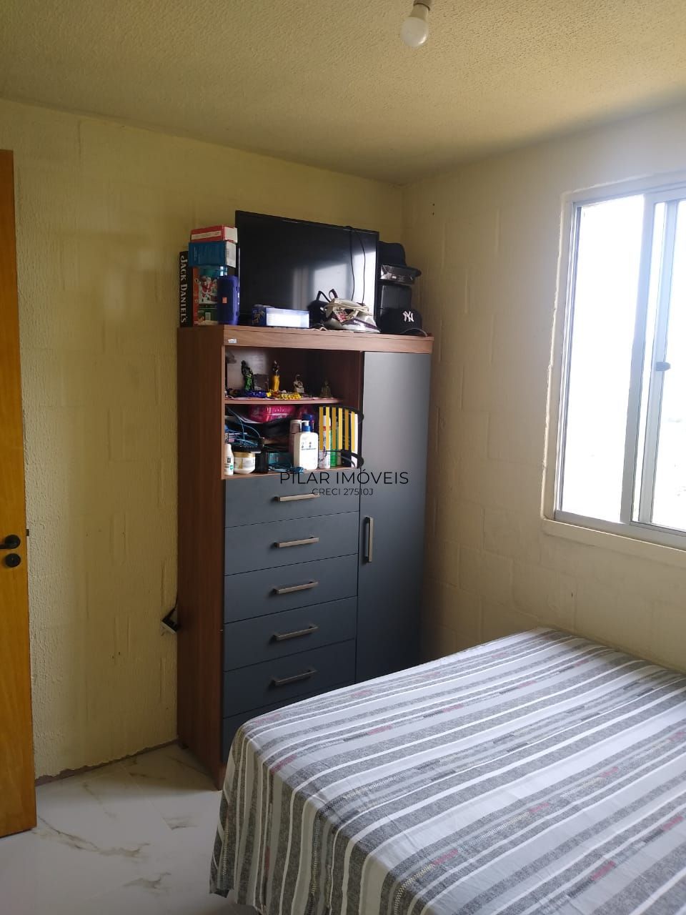 APARTAMENTO 2 DORMITÓRIOS E 1 VAGA DE GARAGEM PRONTO PARA MORAR NO BAIRRO VILA NOVA