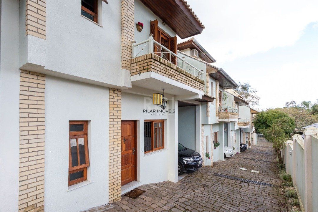 Casa Condominio para Venda - 225.18m², 3 dormitórios, sendo 1 suites, 2 vagas - Jardim Isabel