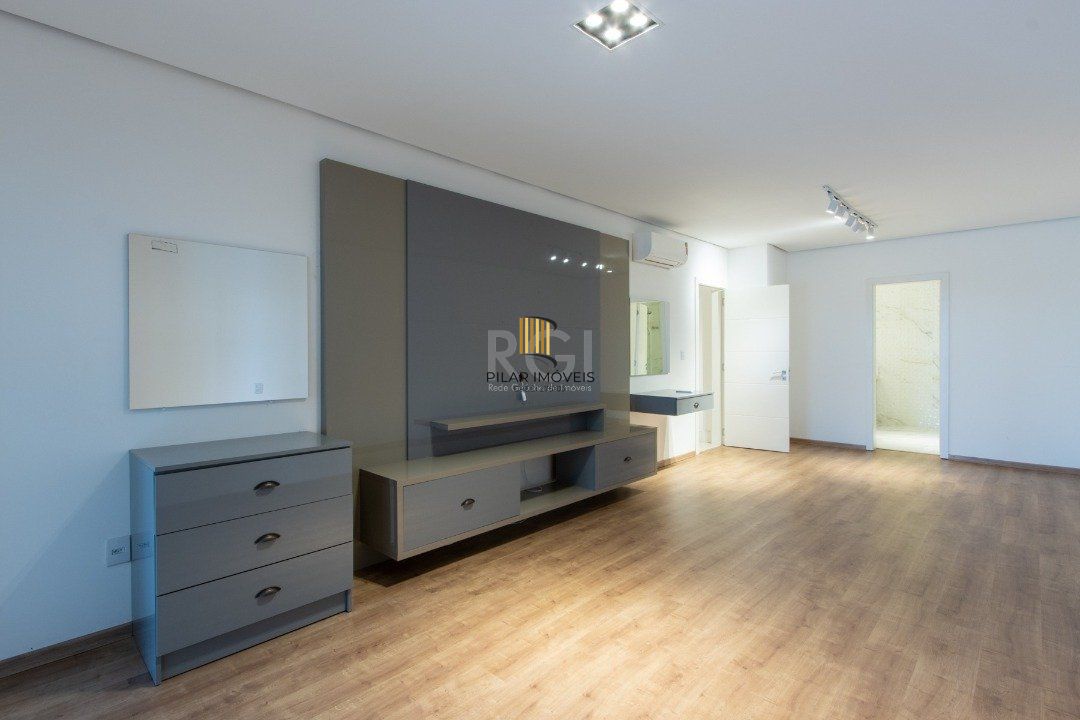 Apartamento 4 Dormitório(s) Bairro Vila Assunção
