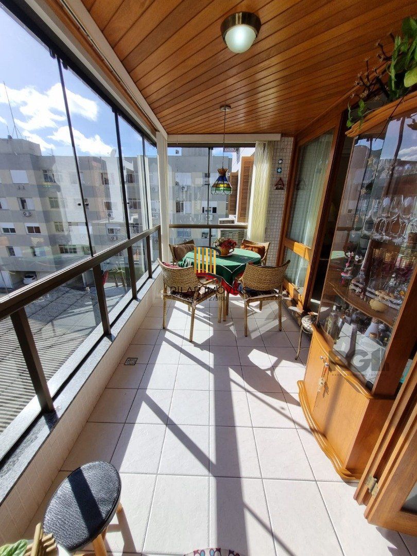 Apartamento 2 dormitórios no bairro Tristeza