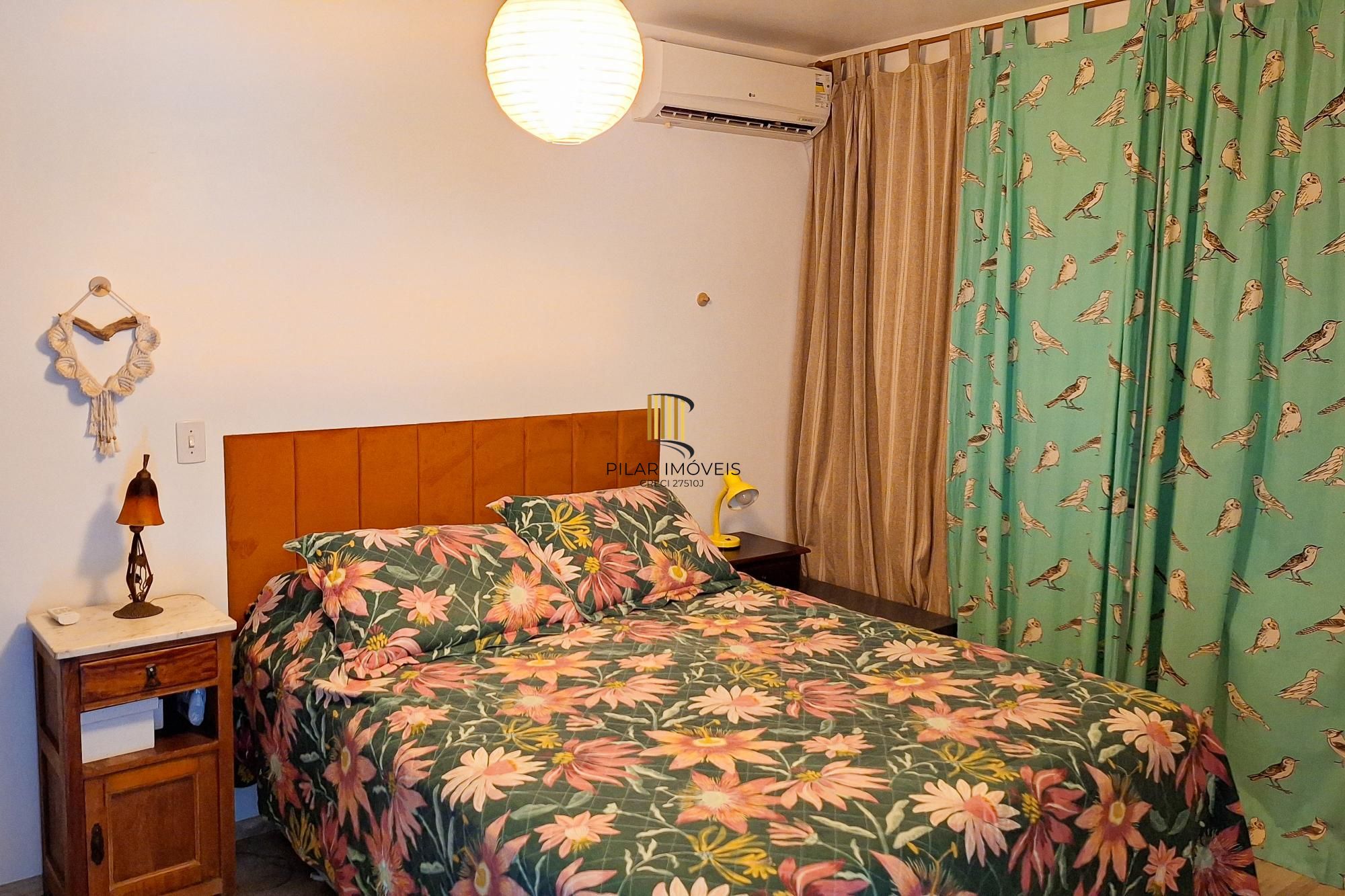 Belíssimo Apartamento com 3 dormitórios e 1 vaga de garagem no bairro Aberta dos Morros, zona sul de Porto Alegre.