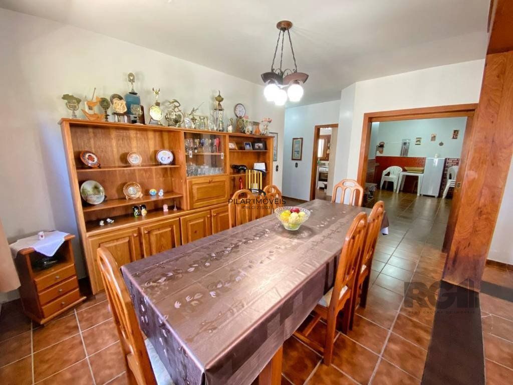 Casa 3 dormitórios no bairro Centro