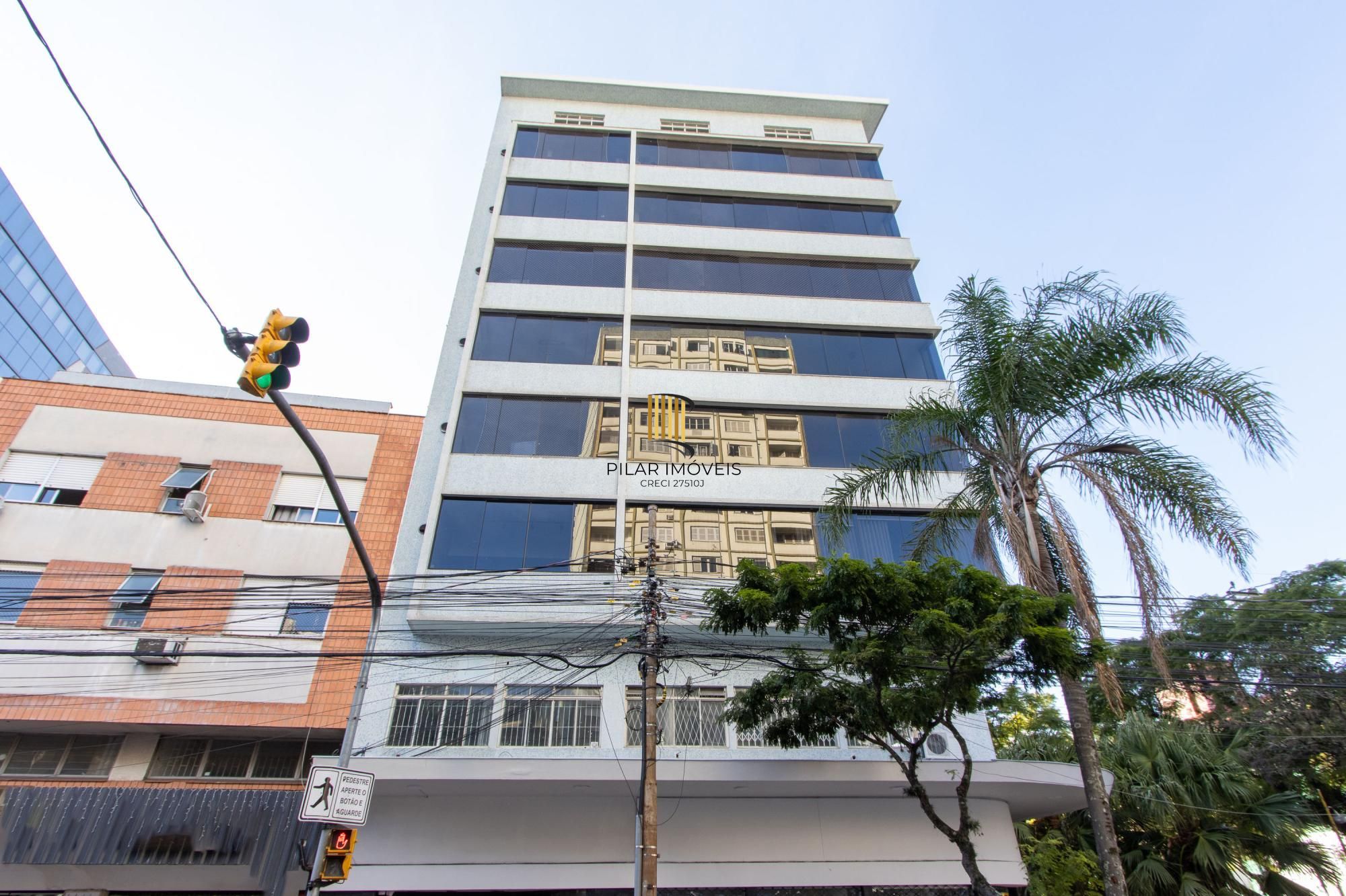 Apartamento para Venda - 238m², 3 dormitórios, sendo 1 suites, 1 vaga - Floresta