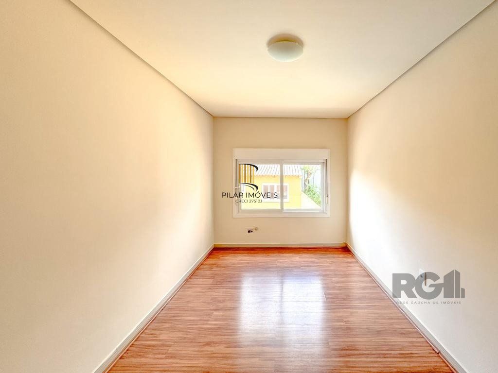 Casa Condominio para Venda - 297.63m², 3 dormitórios, sendo 1 suites, 2 vagas - Espirito Santo