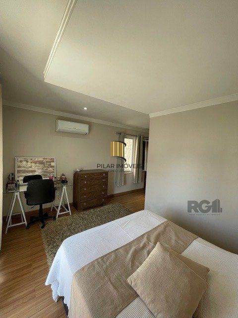 Casa Condomínio para Venda - 200m², 3 dormitórios, sendo 1 suite, 3 vagas - Aberta dos Morros