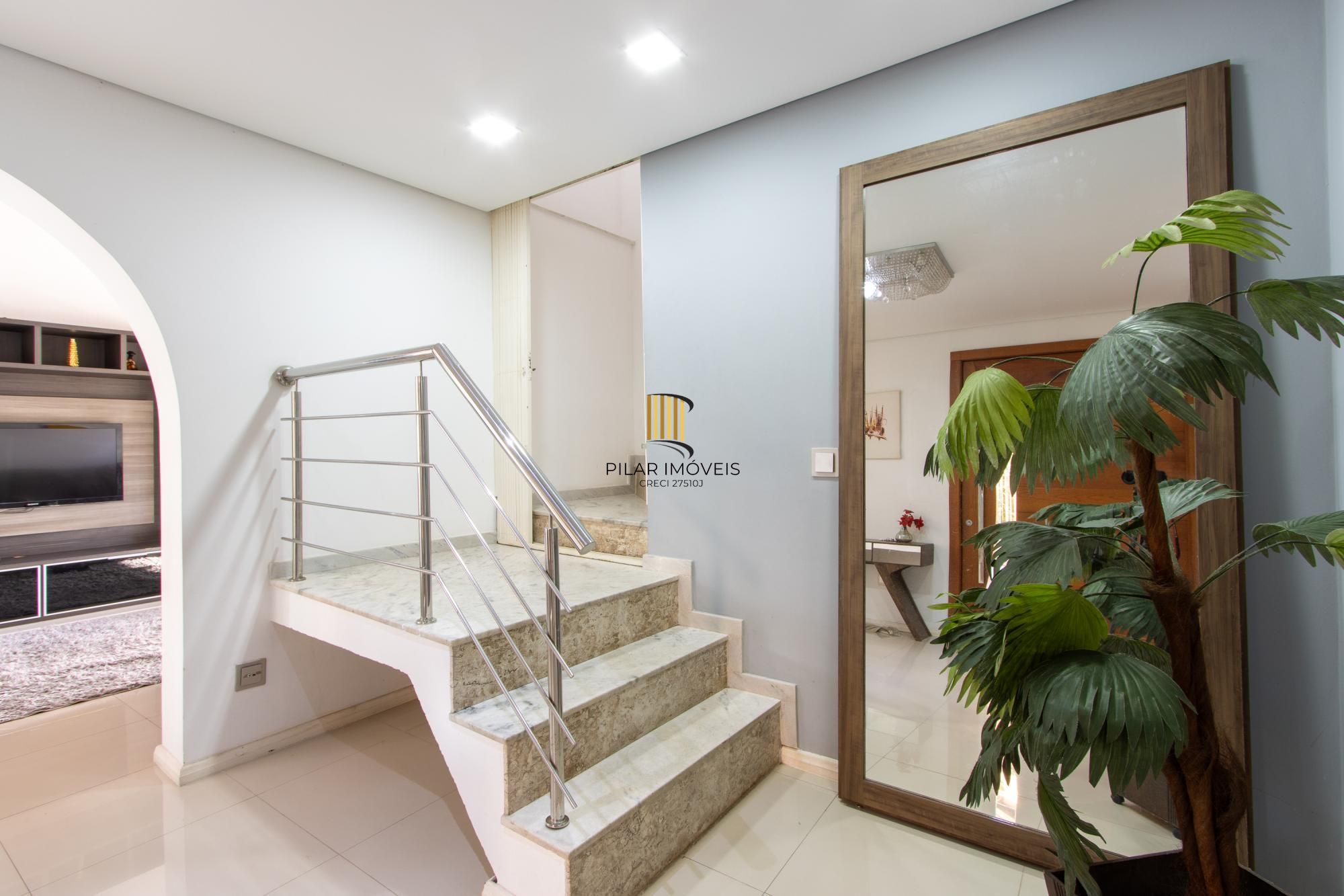 Casa em Condomínio à Venda | 282m² | 3 Suítes | 2 Vagas | Bairro Nonoai - Porto Alegre