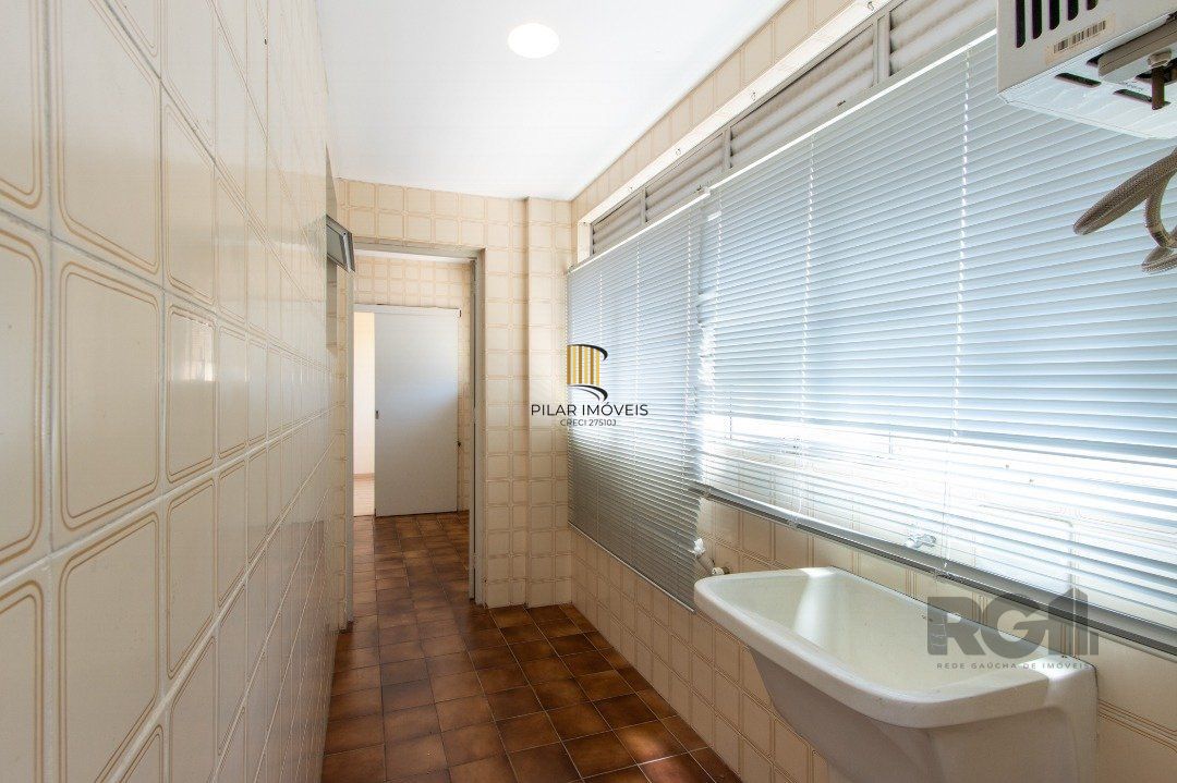 Apartamento 2 dormitórios no bairro Menino Deus