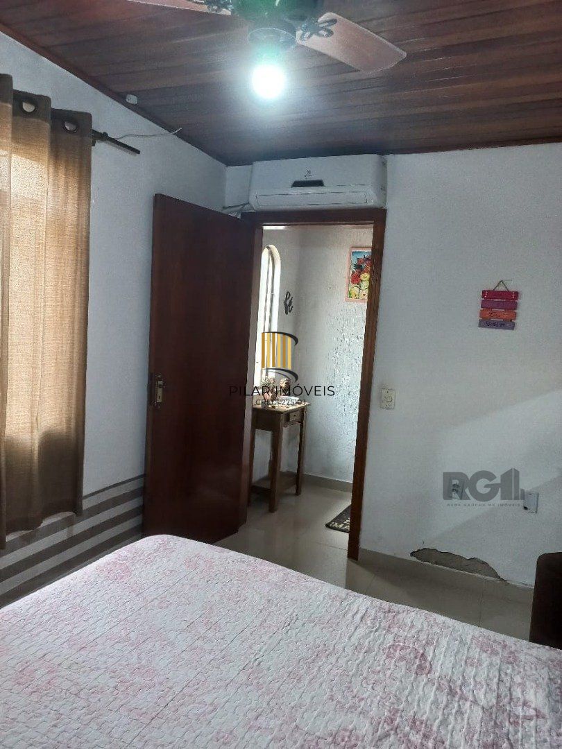 Casa 2 dormitórios com piscina na Vila Nova Porto Alegre
