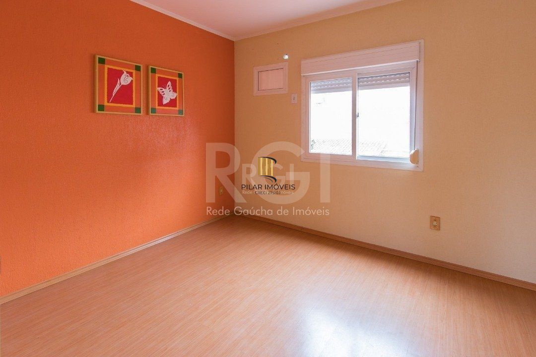 Casa Condominio para Venda - 92.32m², 3 dormitórios, sendo 1 suites, 2 vagas - Cristal