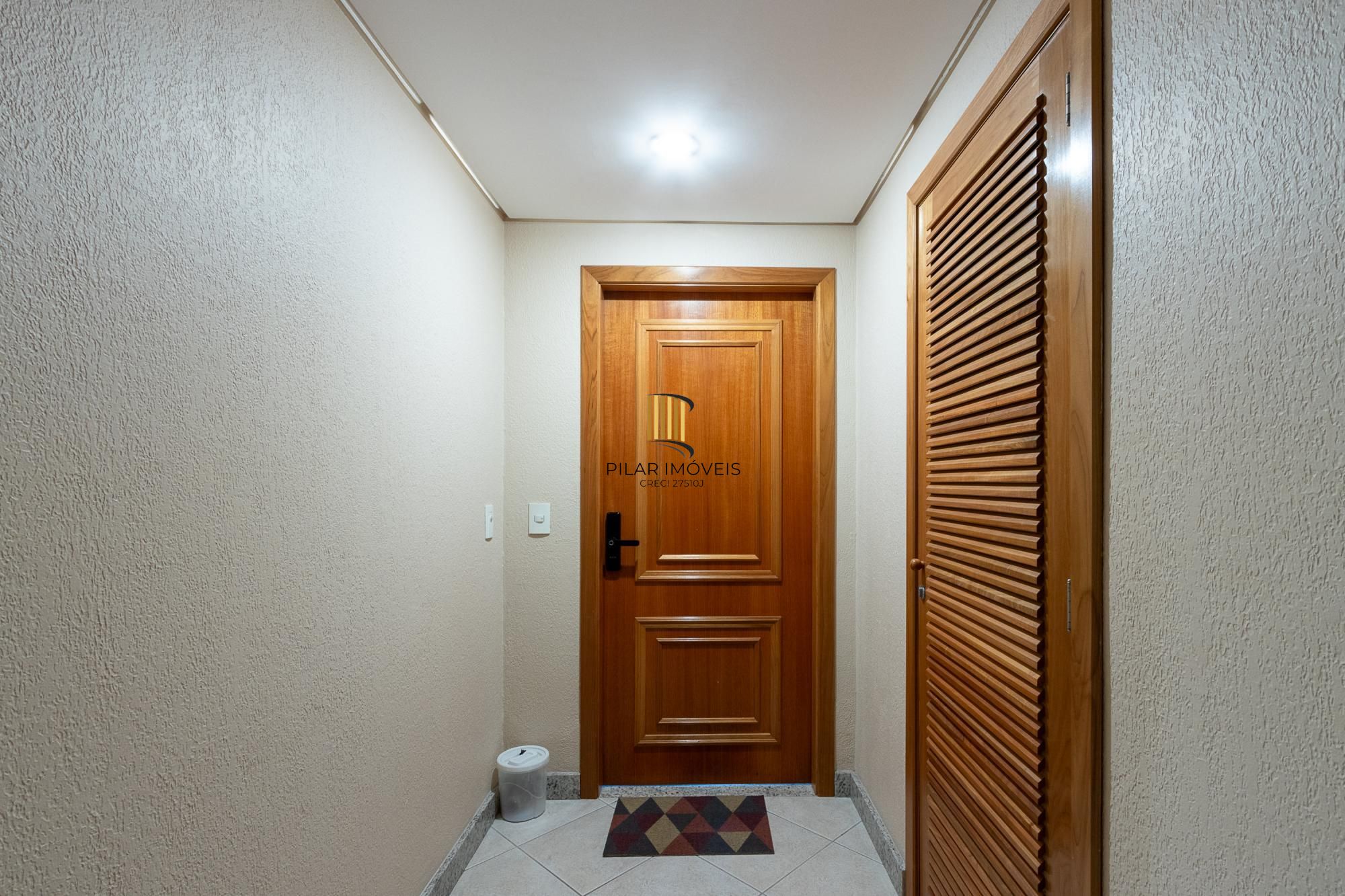 Apartamento 3 dormitórios no bairro Cristal