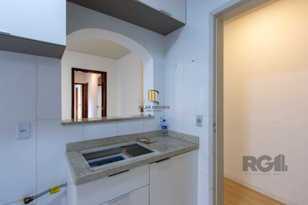 Apartamento | 2 quartos | 65,00m2 | 1 vaga | Bairro Menino Deus