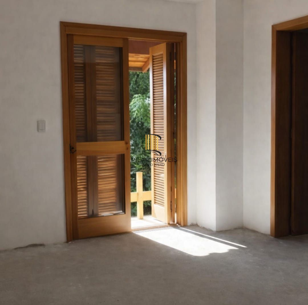 Casa em Condomínio, 3 dormitórios, 131 m², em Cavalhada