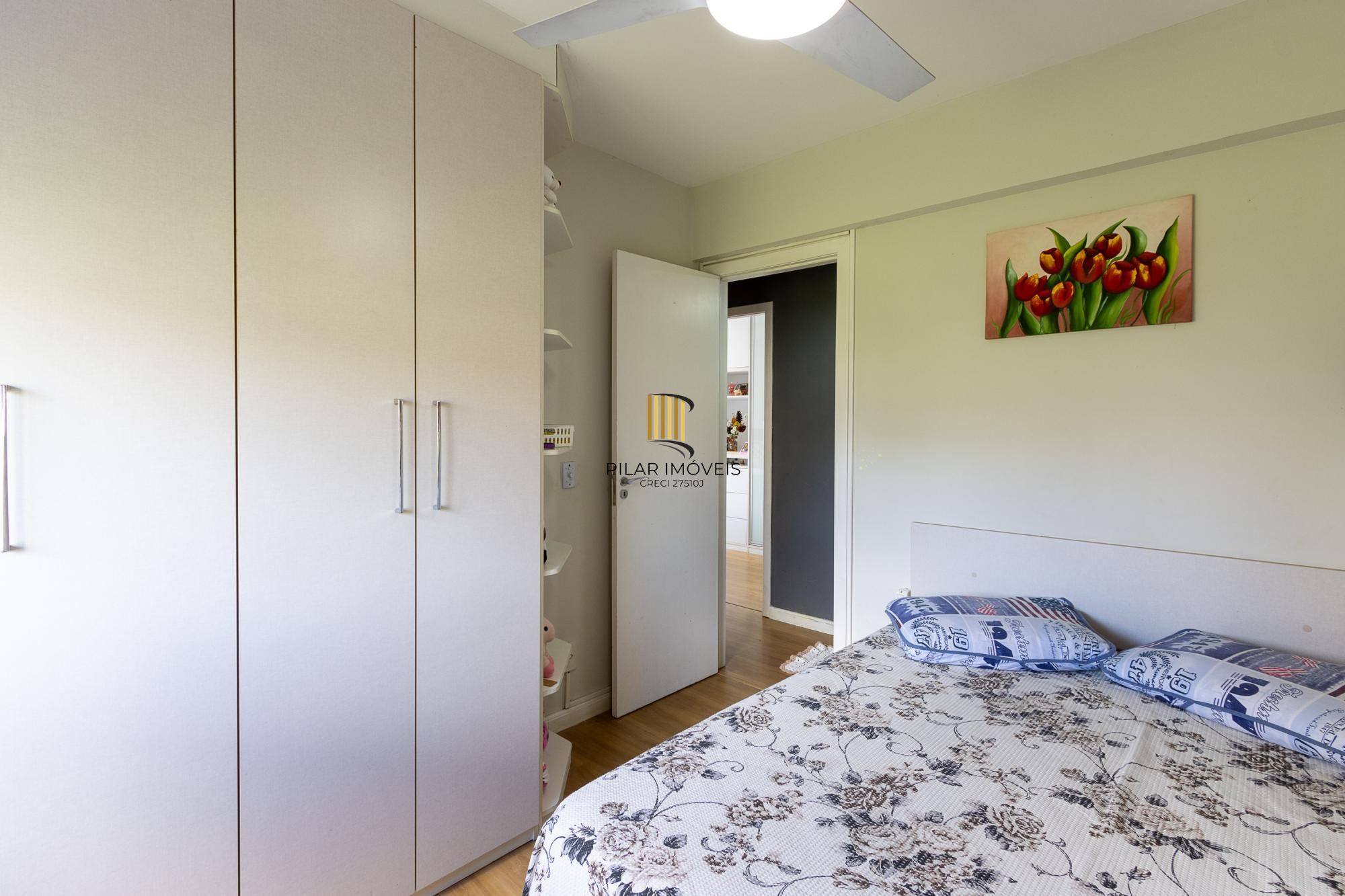 **Apartamento Mobiliado de 3 Quartos na Tristeza, Porto Alegre - Venda por R$ 595.000,00**