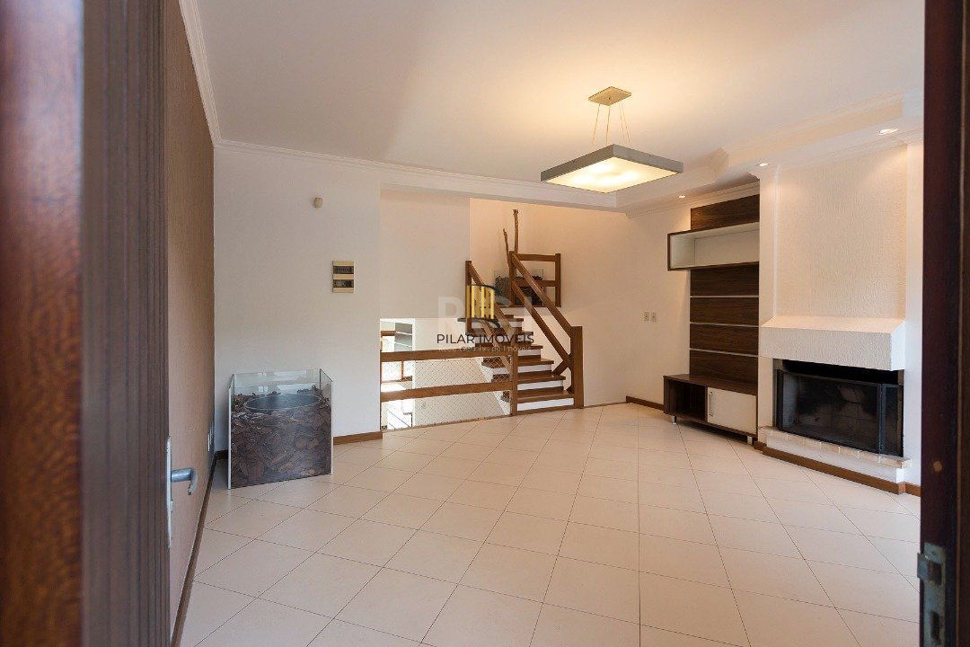 Casa Condominio para Venda - 262.98m², 3 dormitórios, sendo 1 suites, 2 vagas - Imperial Parque