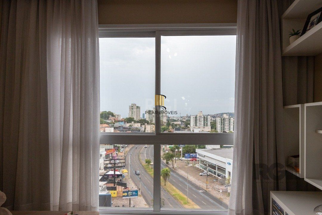 Apartamento 3 dormitórios no bairro Cavalhada