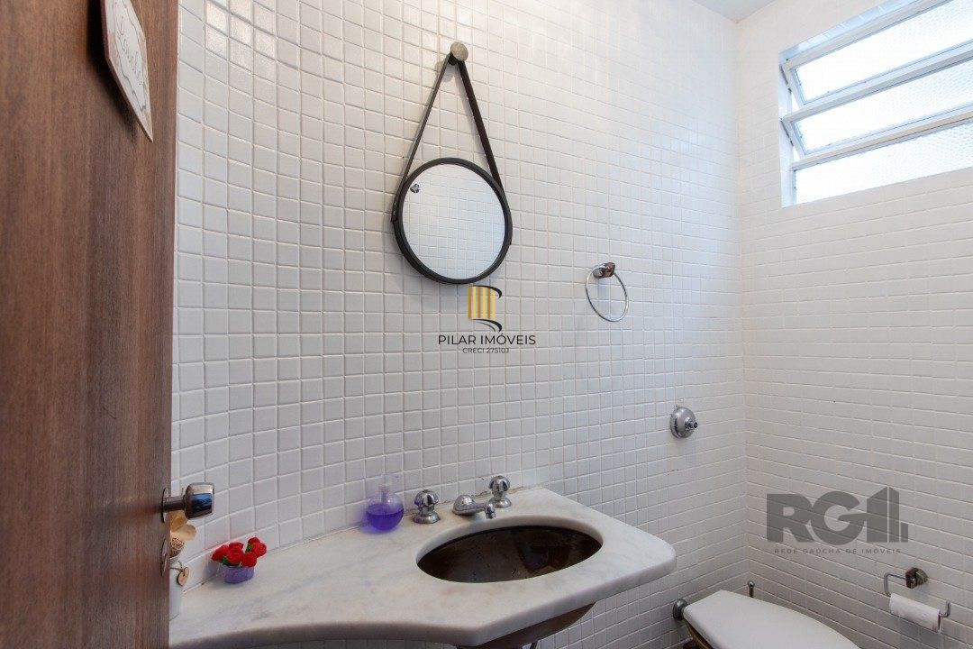 Casa ampla à venda em Santa Tereza - Porto Alegre