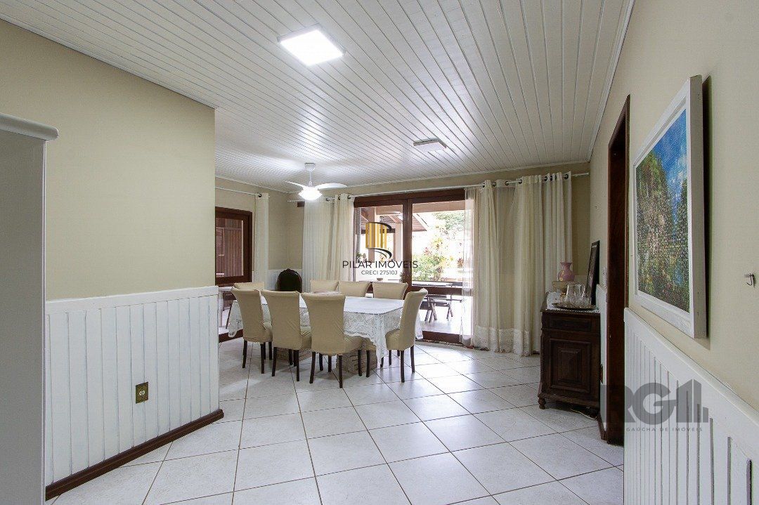 Casa 3 dormitórios no bairro Ipanema