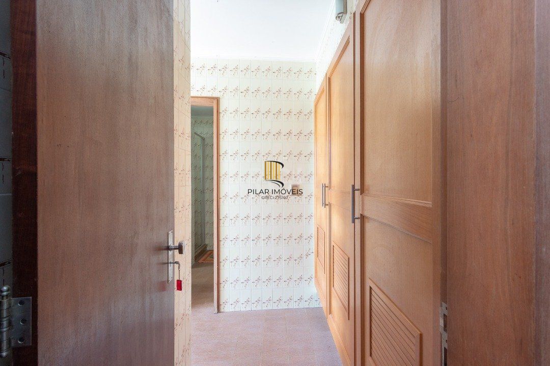 Casa para Venda - 1125.15m², 5 dormitórios, sendo 5 suites, 5 vagas - Jardim Isabel