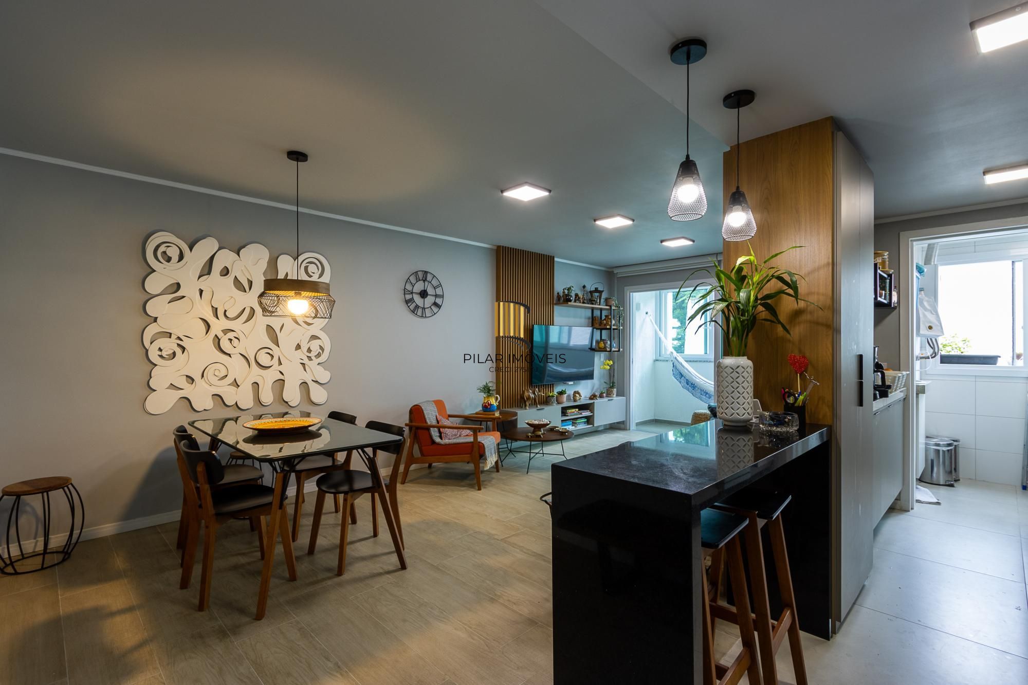 Apartamento 3 dormitórios no bairro Menino Deus