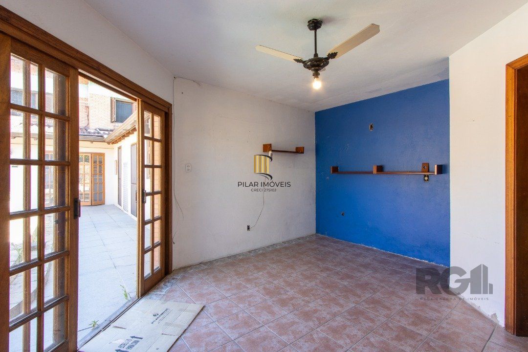 Casa 5 dormitórios no bairro Nonoai
