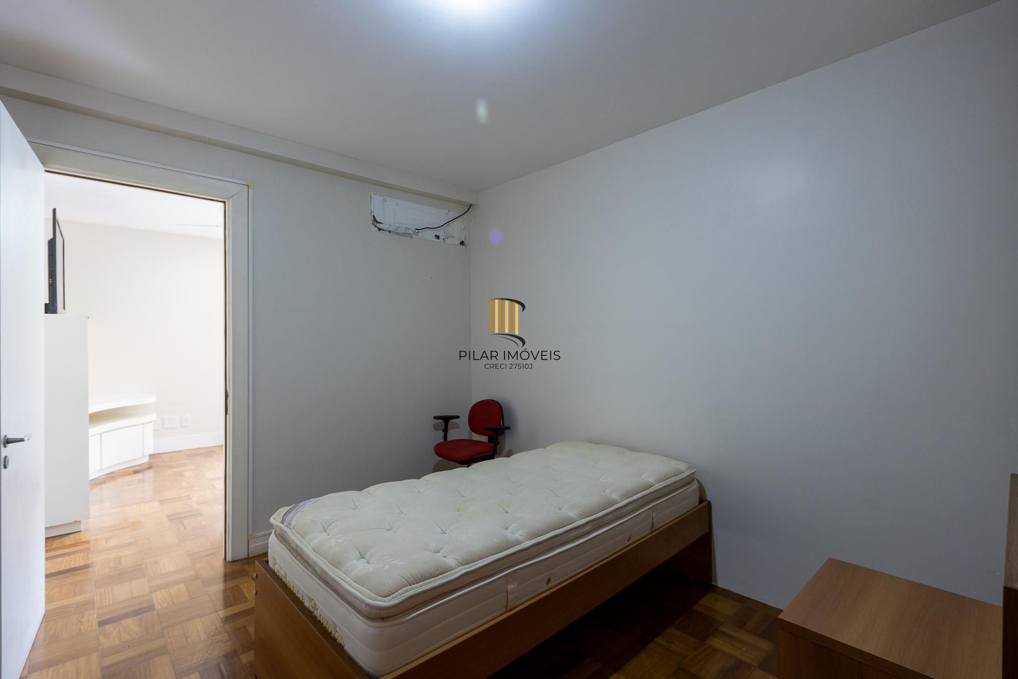 Casa com 4 dormitórios à venda, Jardim Isabel, Porto Alegre