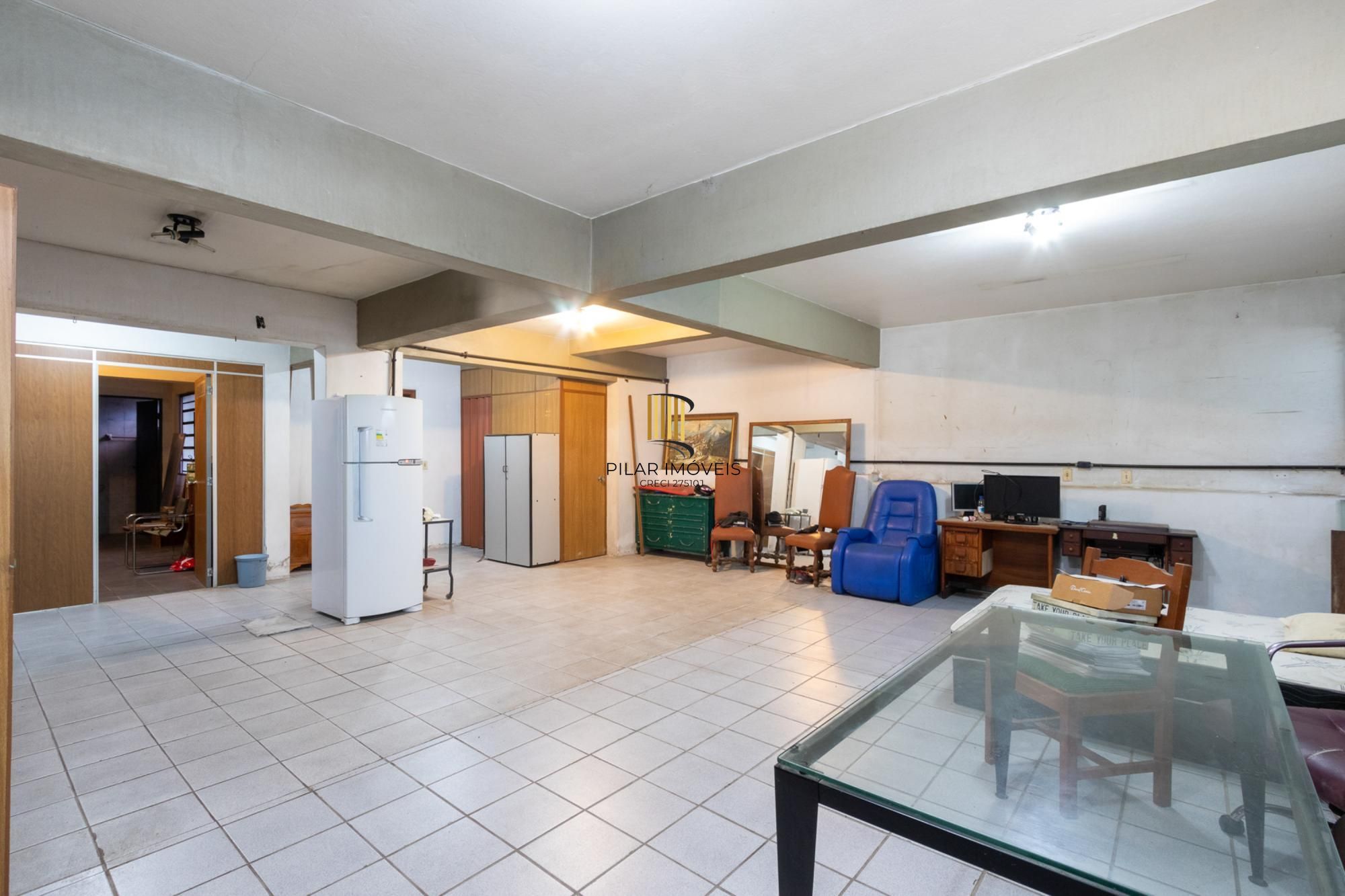 Casa para Venda - 286.28m², 2 dormitórios, sendo 1 suites, 3 vagas - Santa Tereza