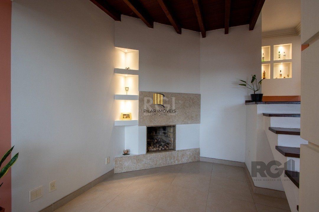 Casa Condominio para Venda - 170m², 3 dormitórios, sendo 1 suites, 2 vagas - Cavalhada