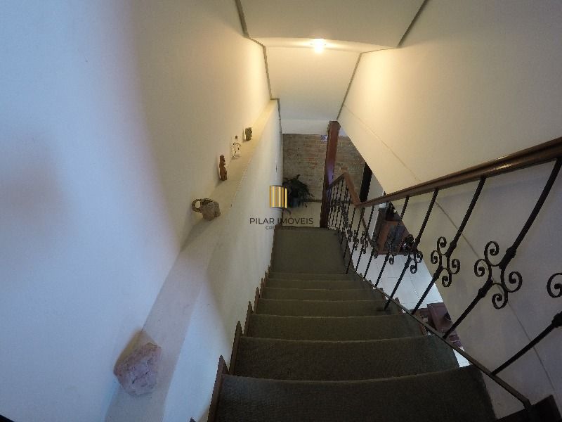 Casa para Venda - 95m², 4 dormitórios, sendo 2 suites, 4 vagas - Ipanema