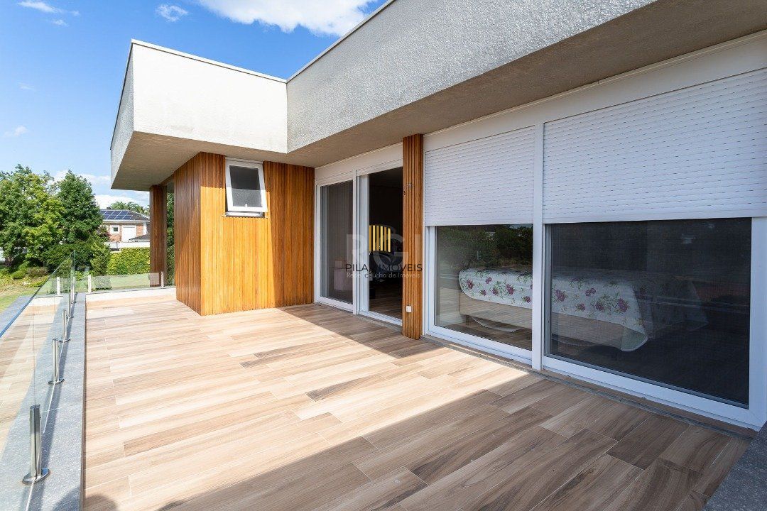 Casa Condominio para Venda - 380m², 3 dormitórios, sendo 3 suites, 6 vagas - Terra Ville