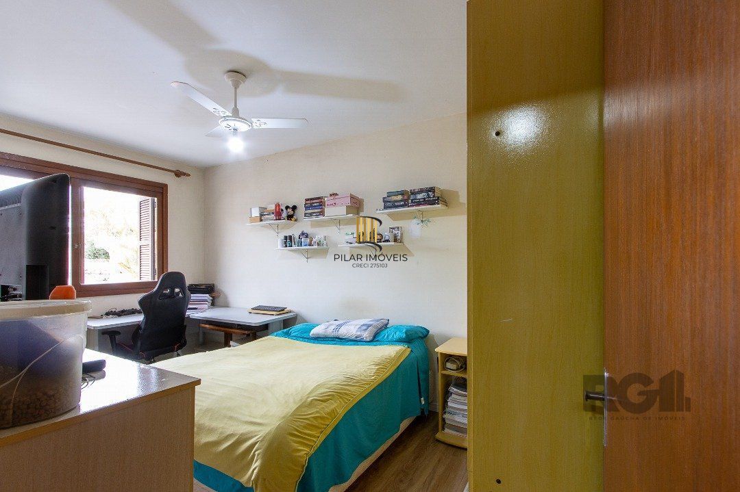 Casa 3 dormitórios no bairro Ipanema