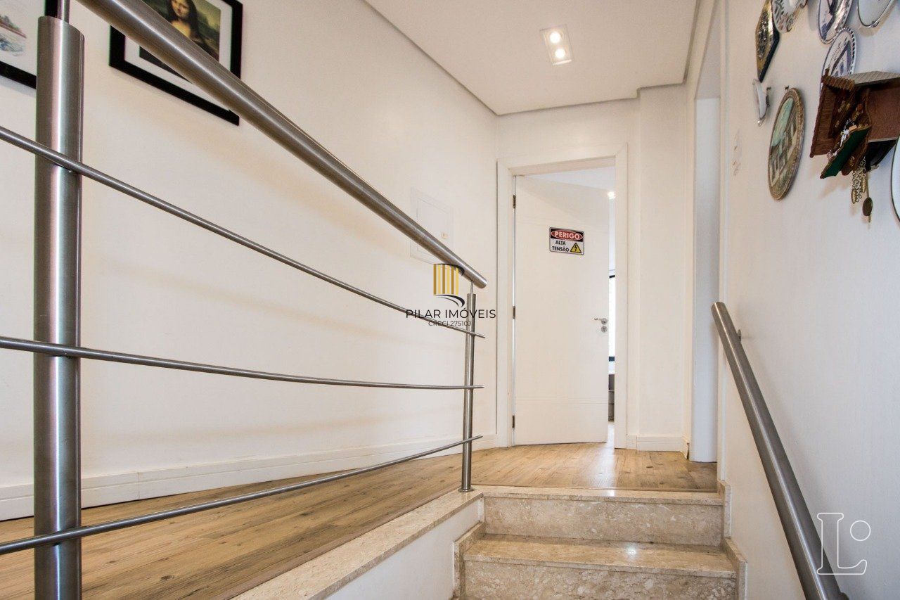 Casa Condominio para Venda - 240.35m², 3 dormitórios, sendo 1 suites, 2 vagas - Lagos De Nova Ipanema