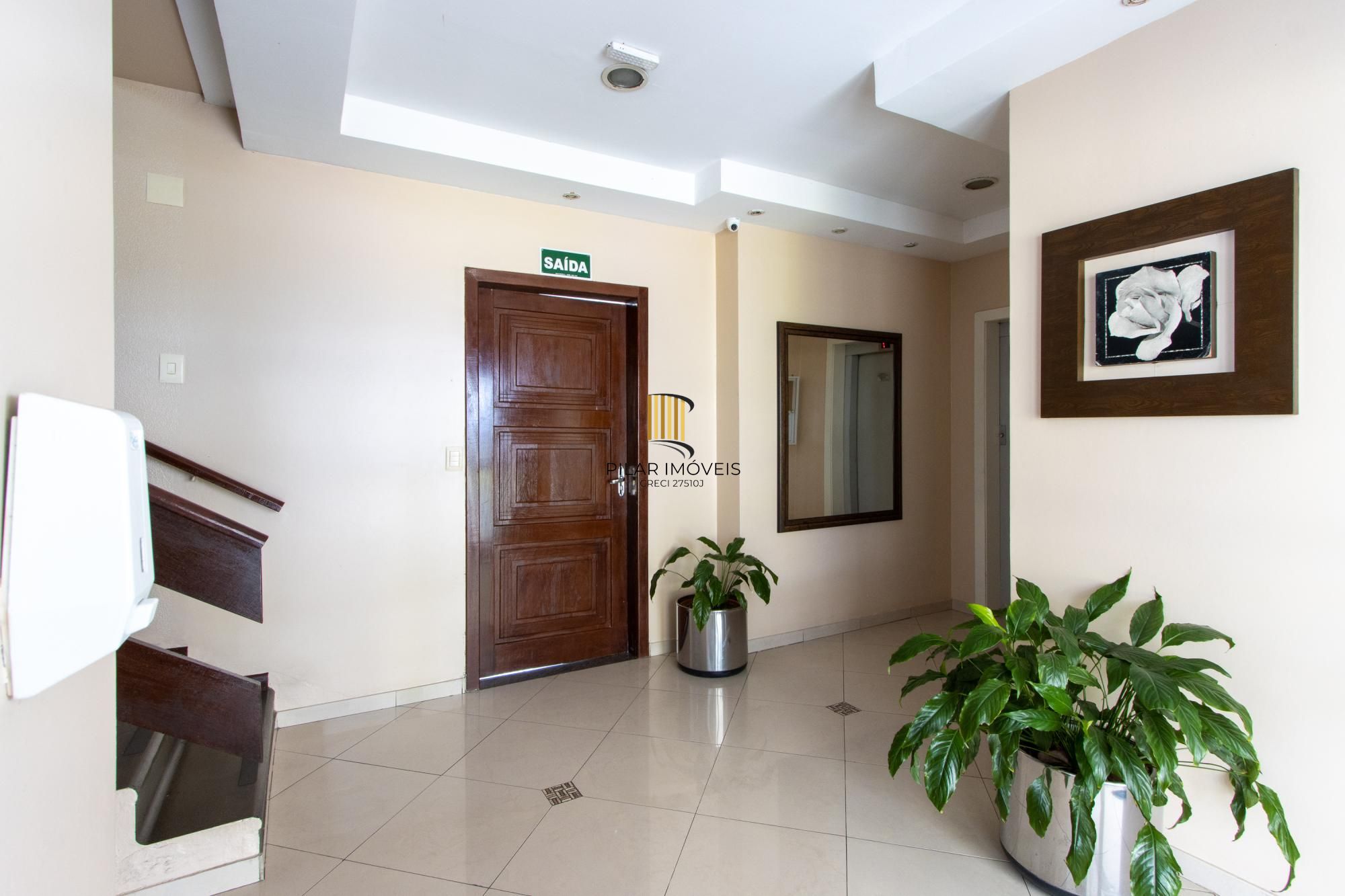 Apartamento 2 dormitórios no Plaza Cristal