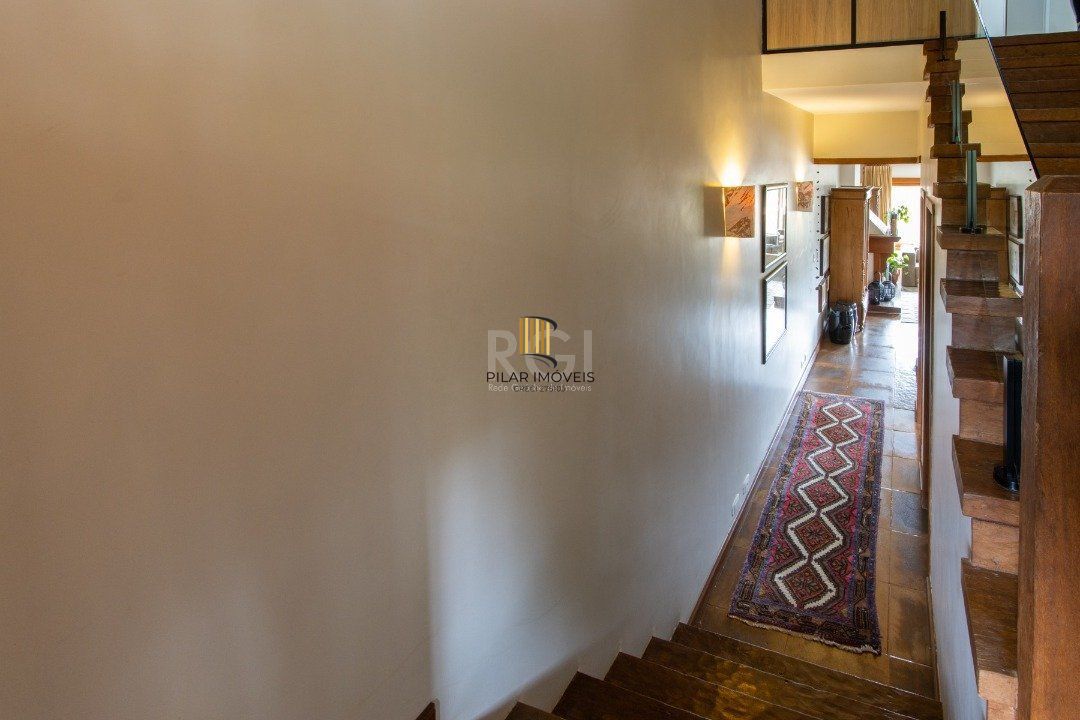 Casa 3 dormitórios no bairro Jardim Isabel