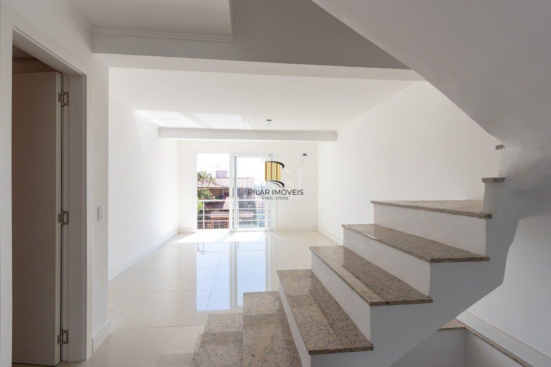 Casa para Venda - 168m², 3 dormitórios, sendo 1 suites, 2 vagas - Imperial Park