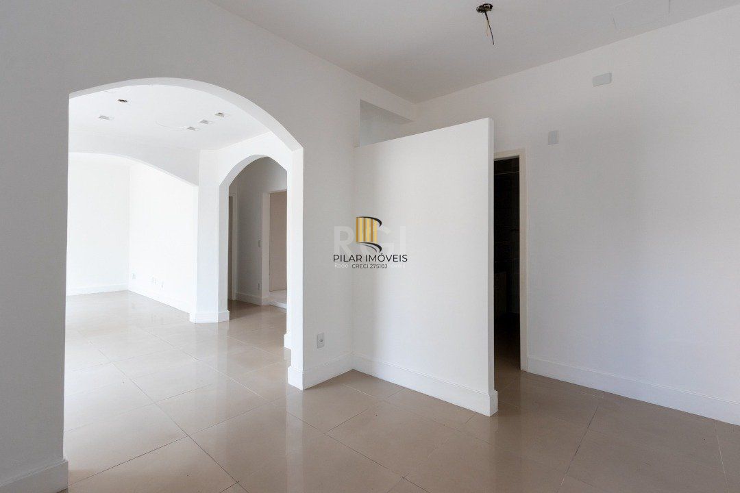 Predio para Venda - 215.37m², 0 dormitórios, Menino Deus