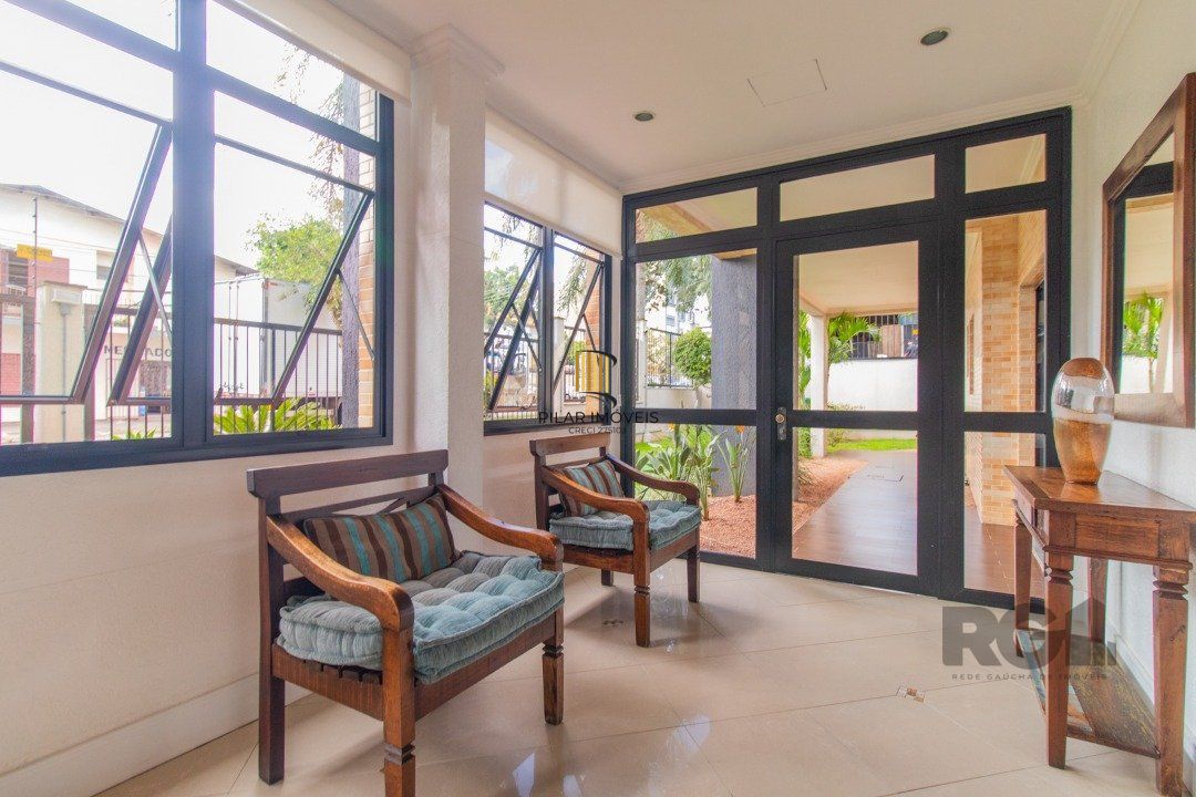 Cobertura Horizontal,  3 quartos, 1 suite, piscina, condominio com infra, 2 vagas - Bairro Tristeza