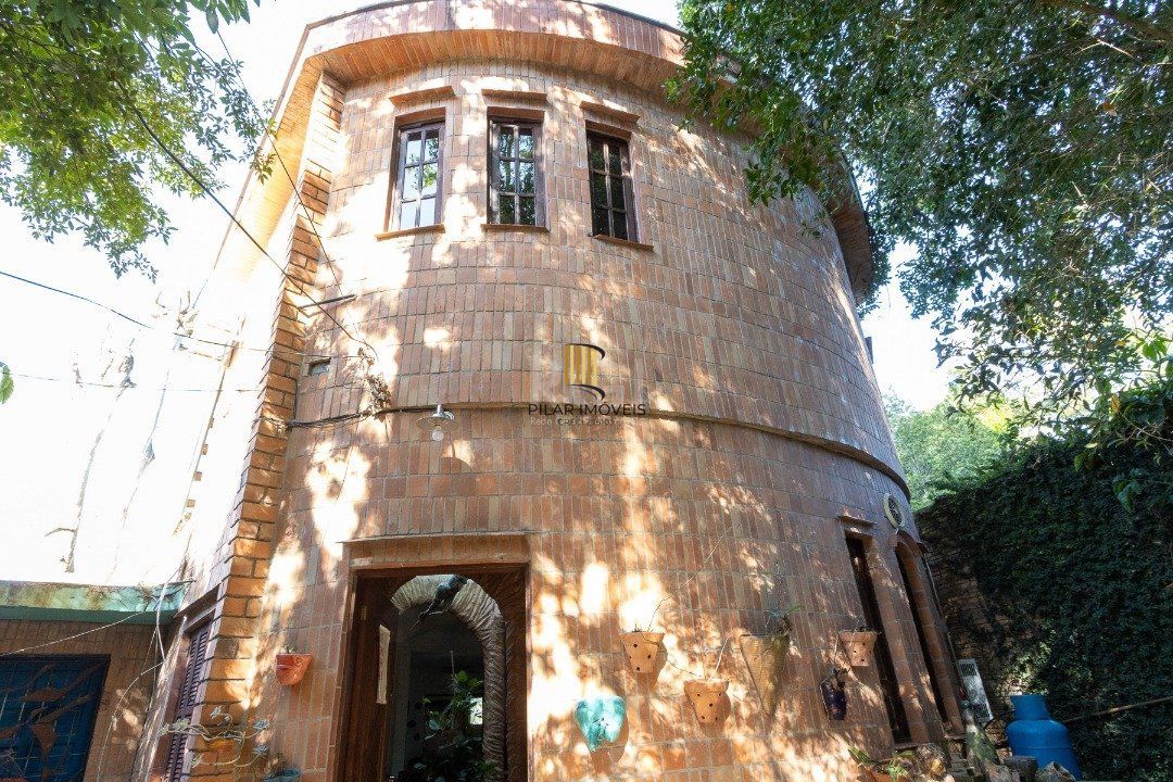 Casa 3 dormitórios no bairro Belém Novo